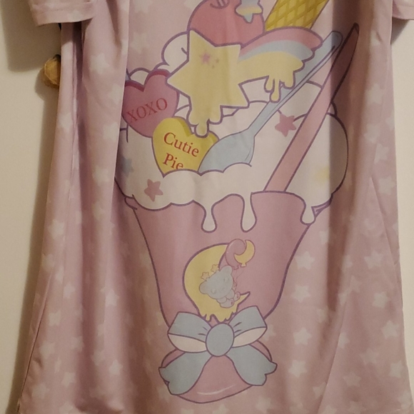 Very kawaii open shoulder stretchy dress! - Picture 2 of 3